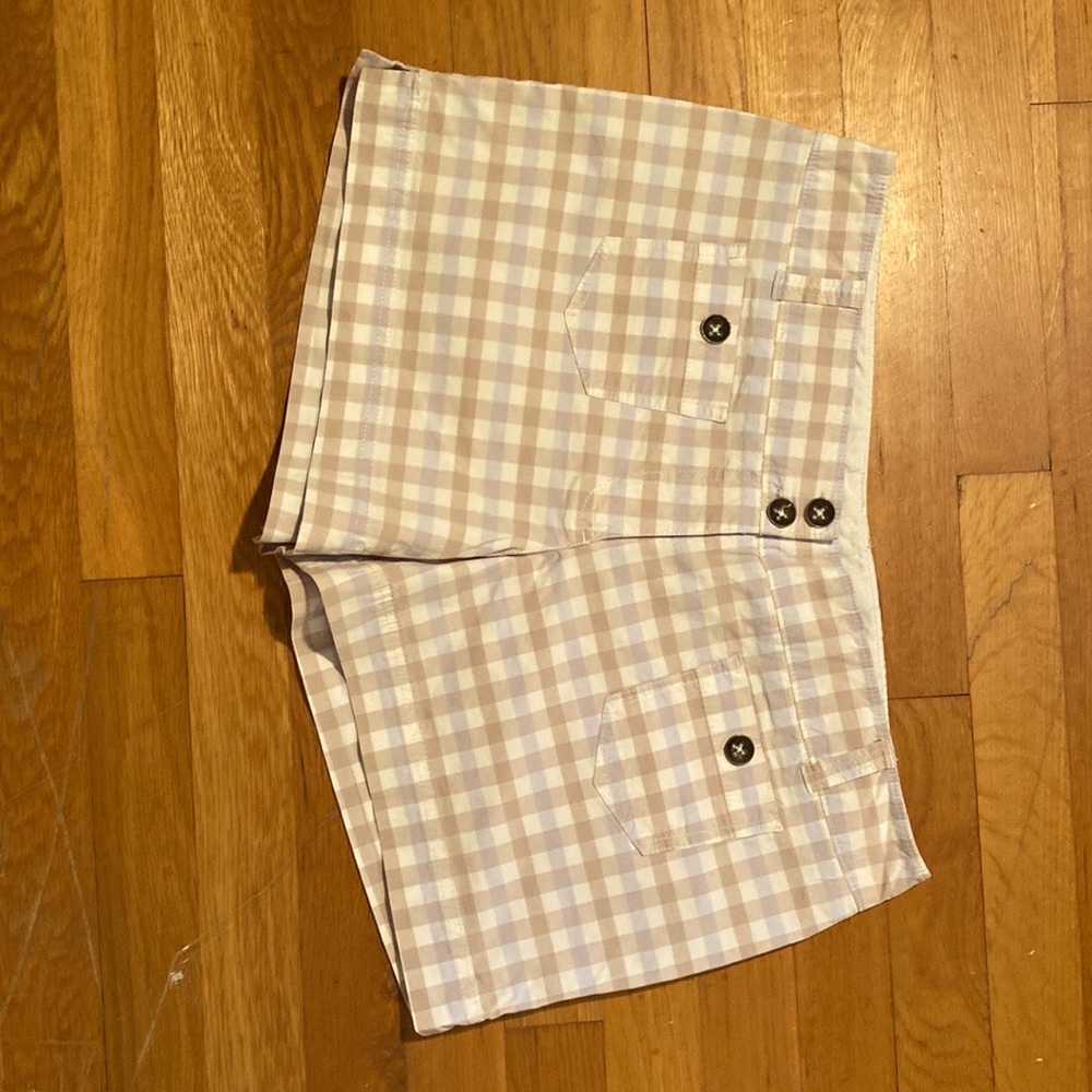 New York & Company shorts, 3 inch inseam.  Gently used.